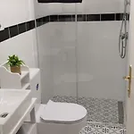 Levendulás Ház Balatonakarattya Appartamento *