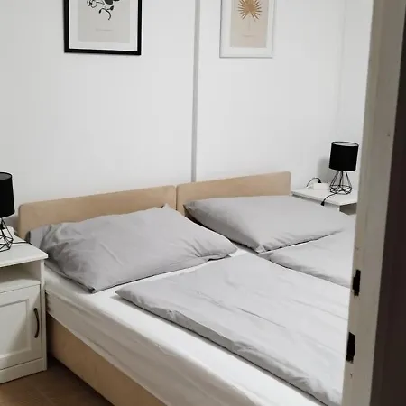 アパート Levendulas Haz Balatonakarattya